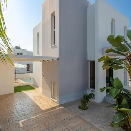 Villa Villa Faros